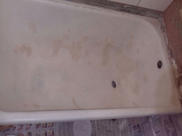 Изображение: восстановление ванной - до и после ремонта в Марьиной Горке.